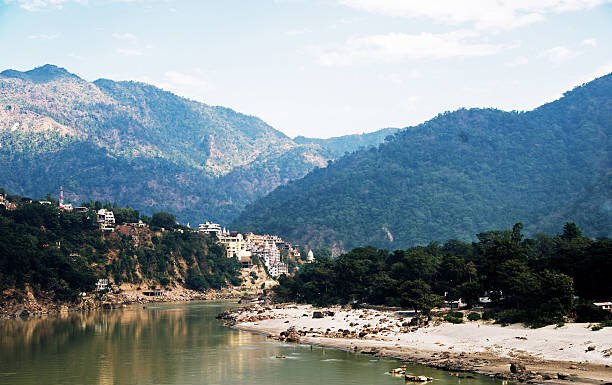 ऋषिकेश से चारधाम बस सेवा – रूट, किराया, बुकिंग और पूरी यात्रा गाइड Chardham bus service from Rishikesh