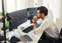 How to Choose the Right Broker When Opening a Demat Account